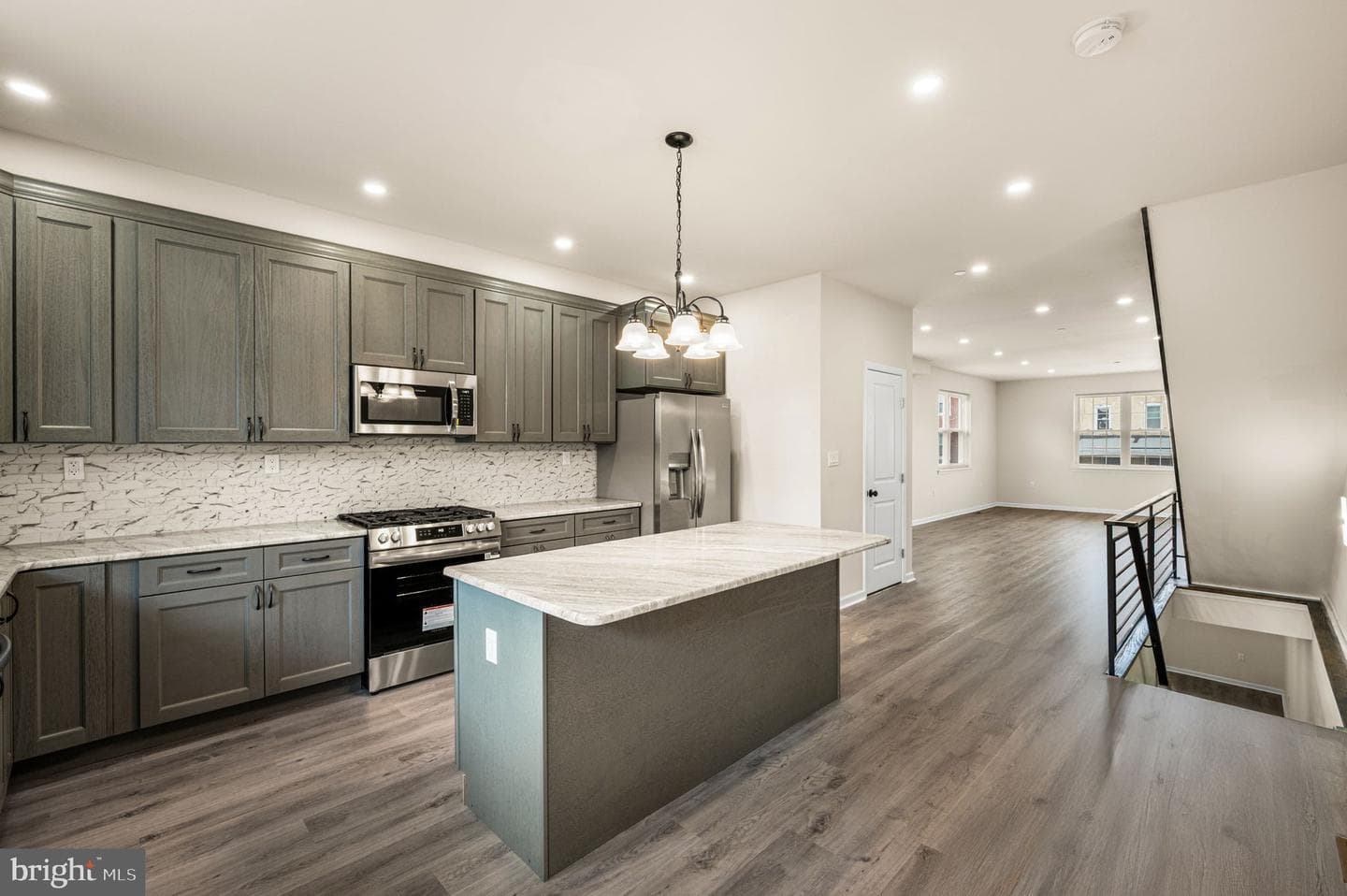 4828 Greenway Avenue photo 15