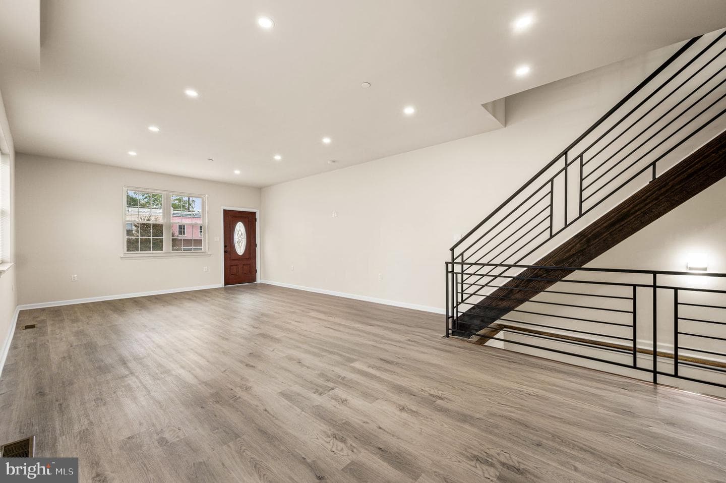 4828 Greenway Avenue photo 5