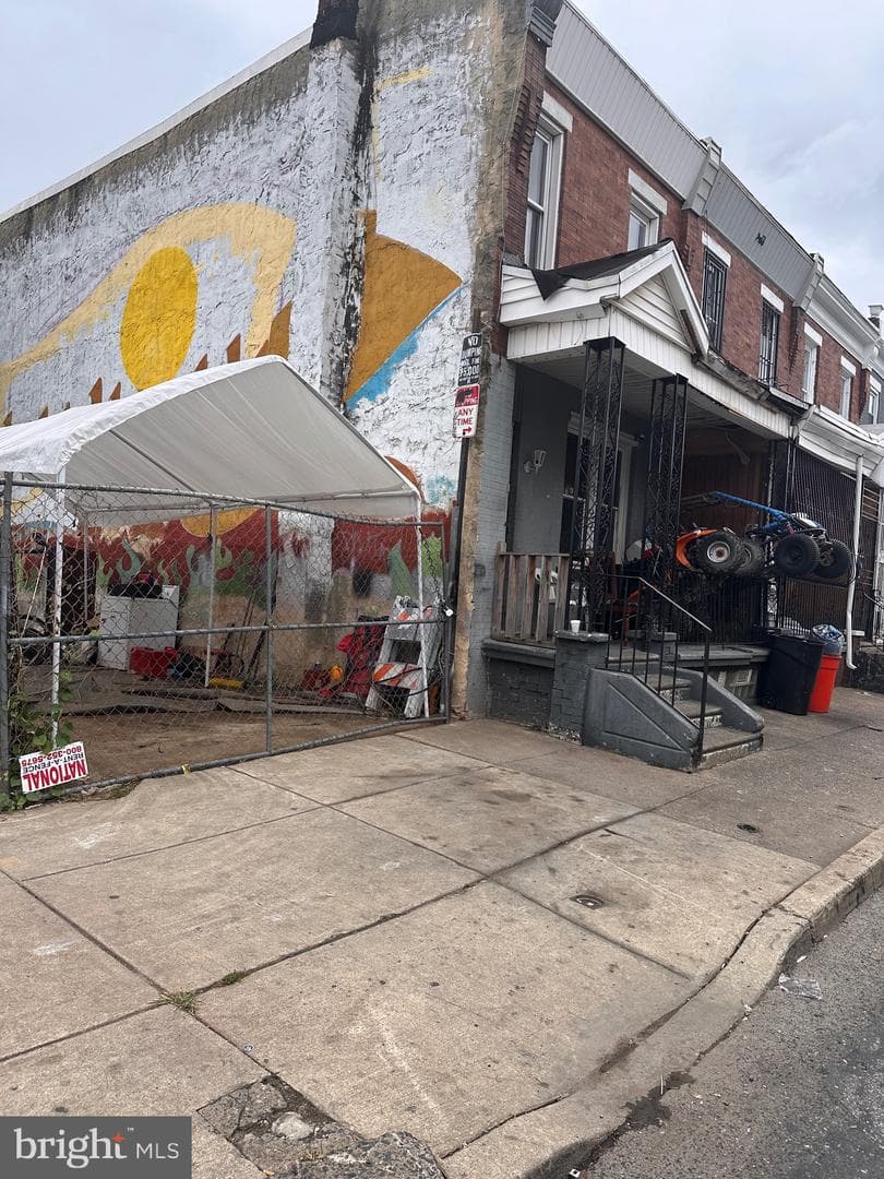 762 E Madison Street, Philadelphia