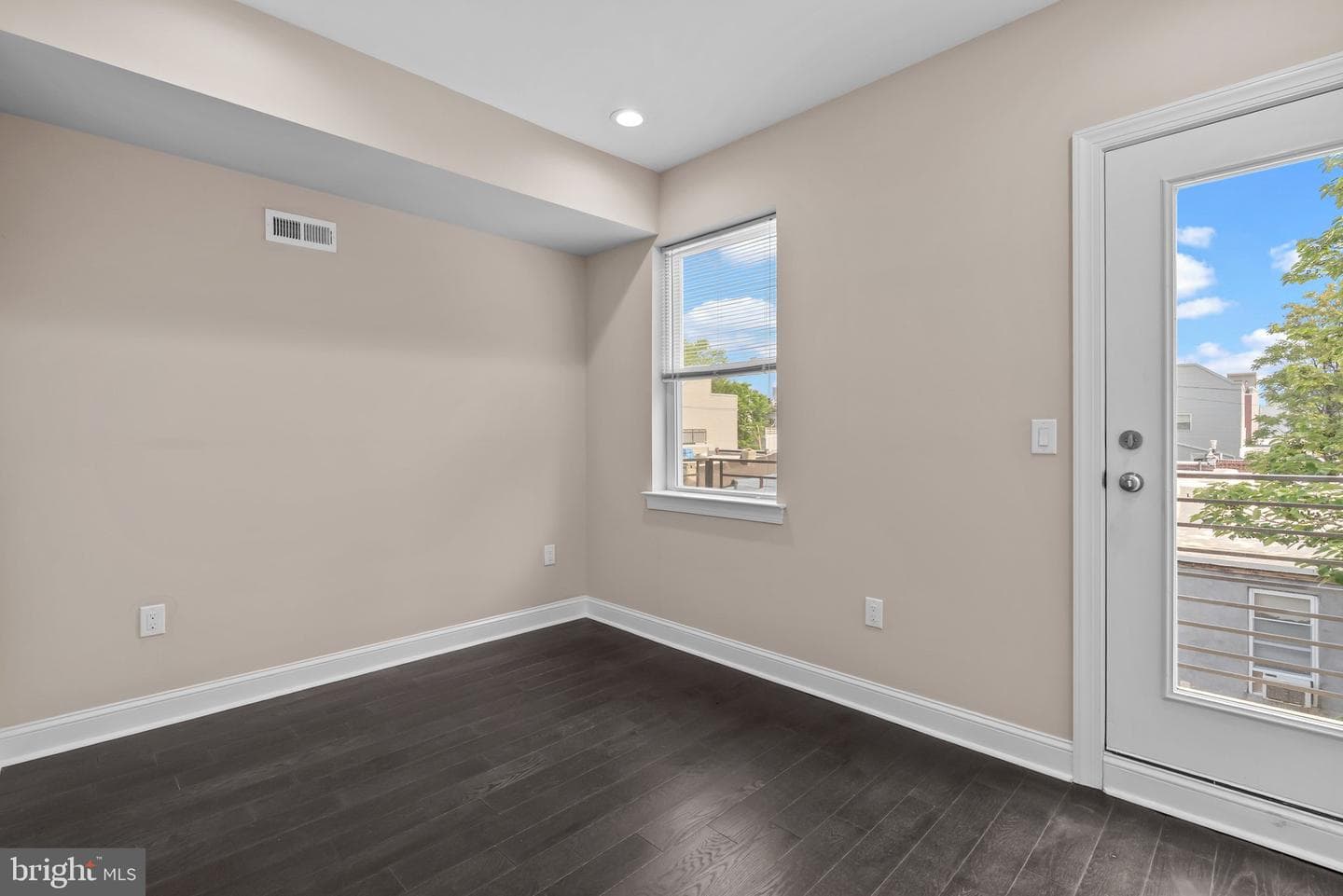 2113 Reed St photo 18