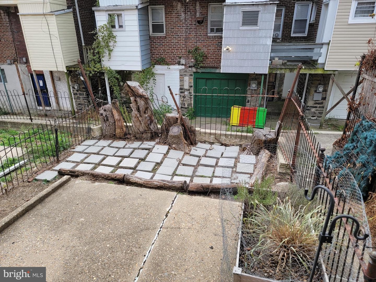 126 Rosemar Street photo 11