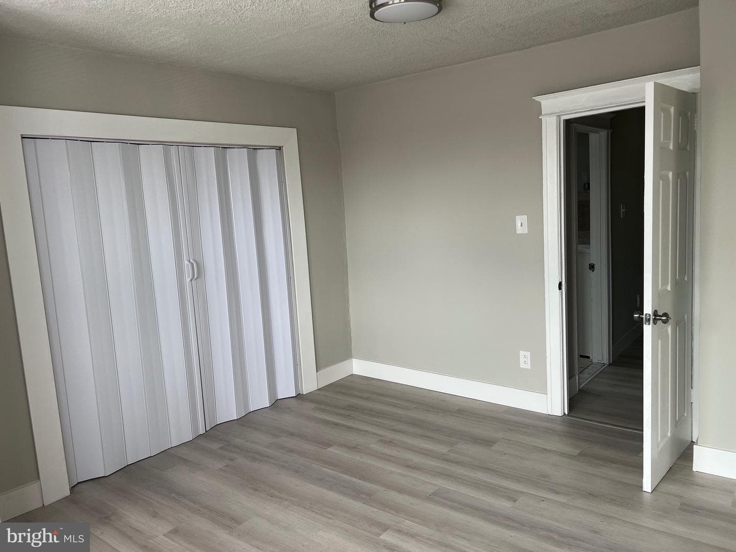 6328 Torresdale Avenue photo 3