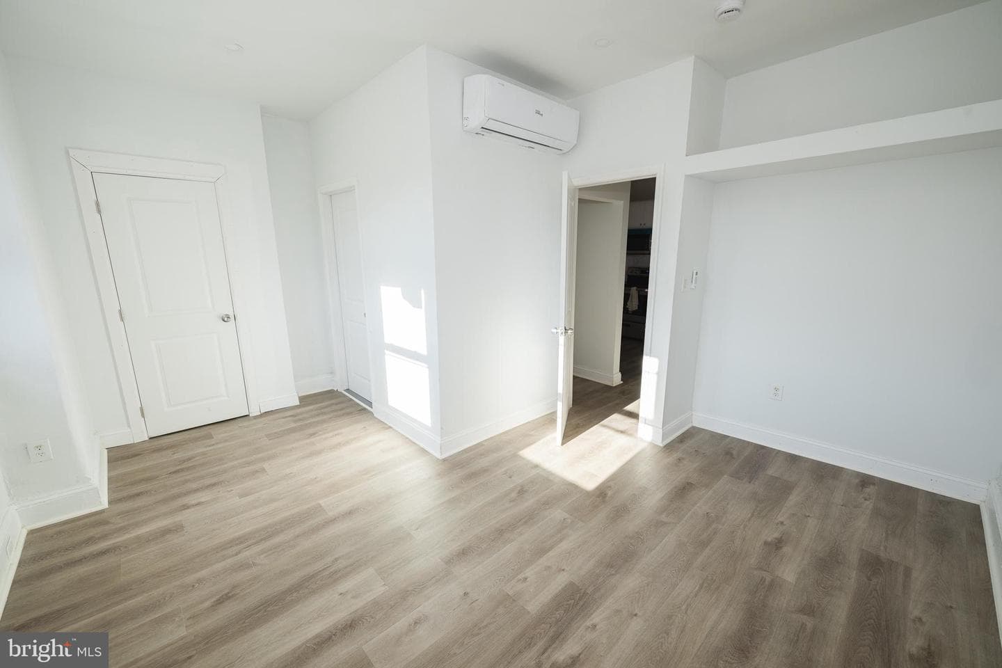 427 N 33rd Street photo 8
