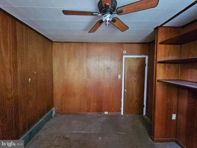 6846 N 7th Street photo 14
