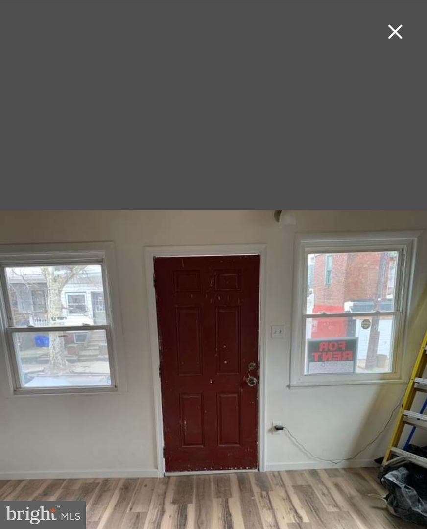5849 Ludlow Street photo 11