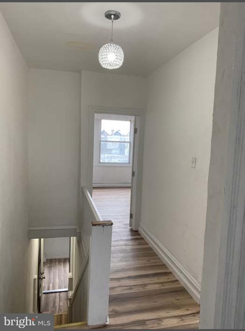 5849 Ludlow Street photo 6