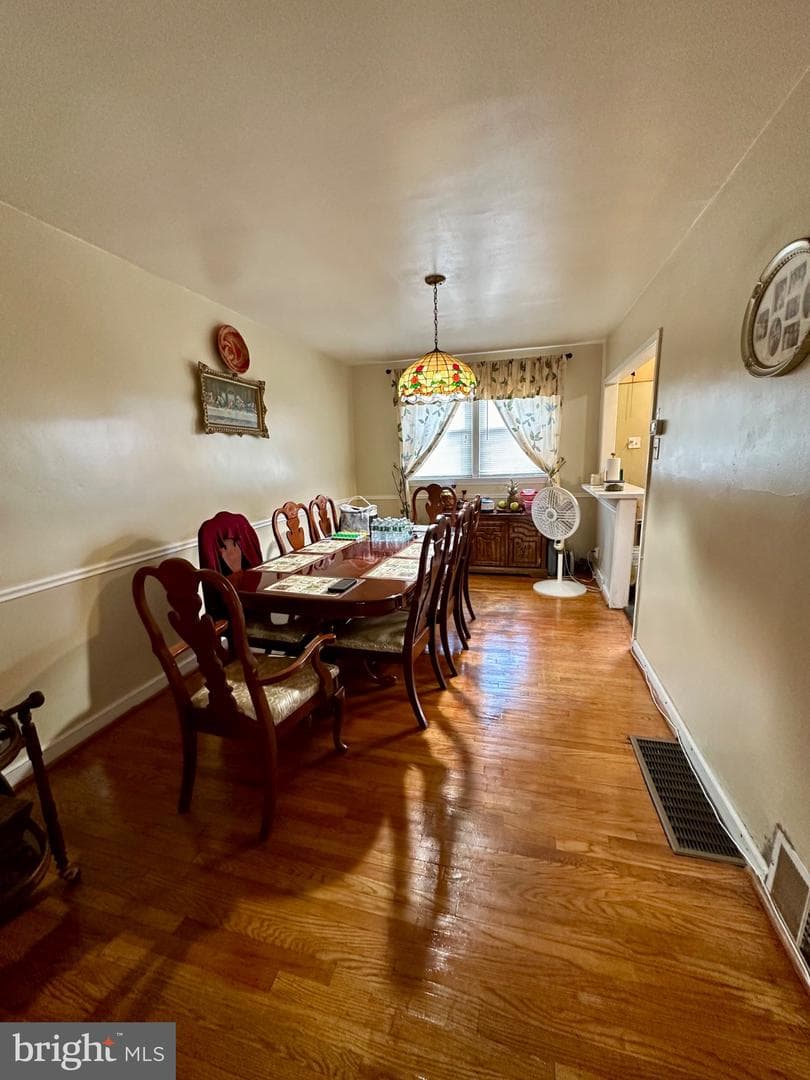 6305 Elmhurst Street photo 4