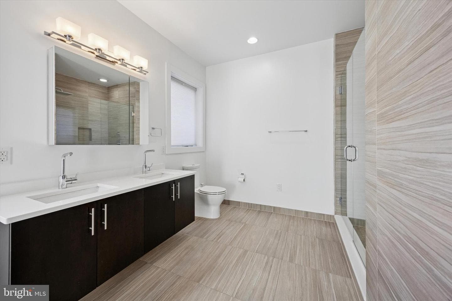 152 N Front Street photo 14