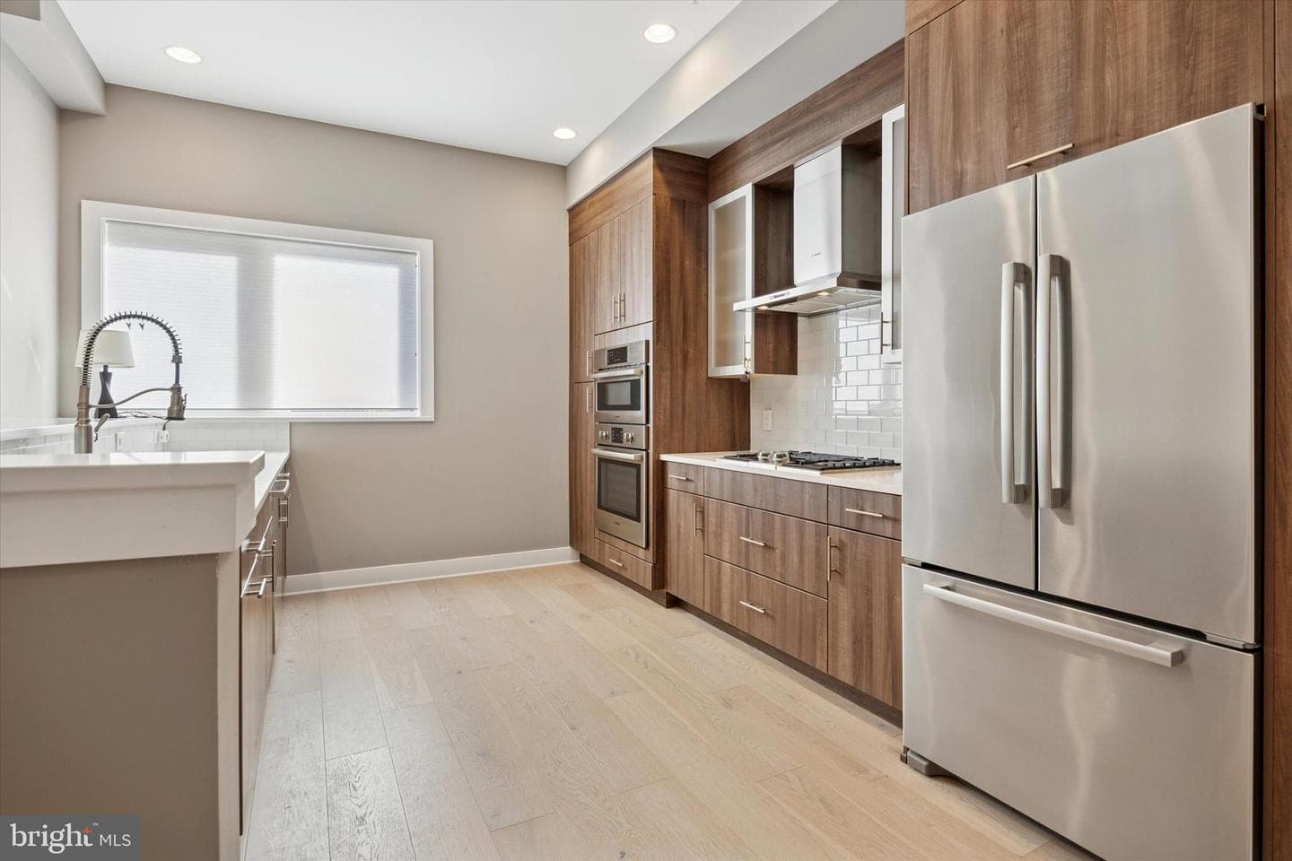 152 N Front Street photo 6