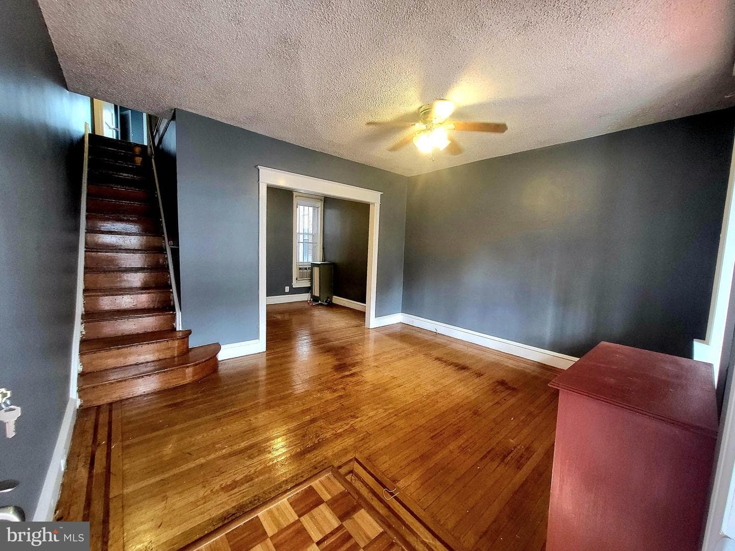 4010 N Franklin Street photo 3