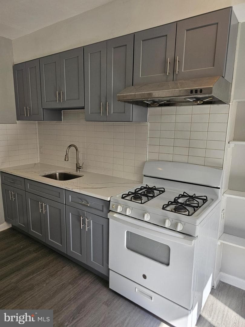 6713 Marsden Street photo 3