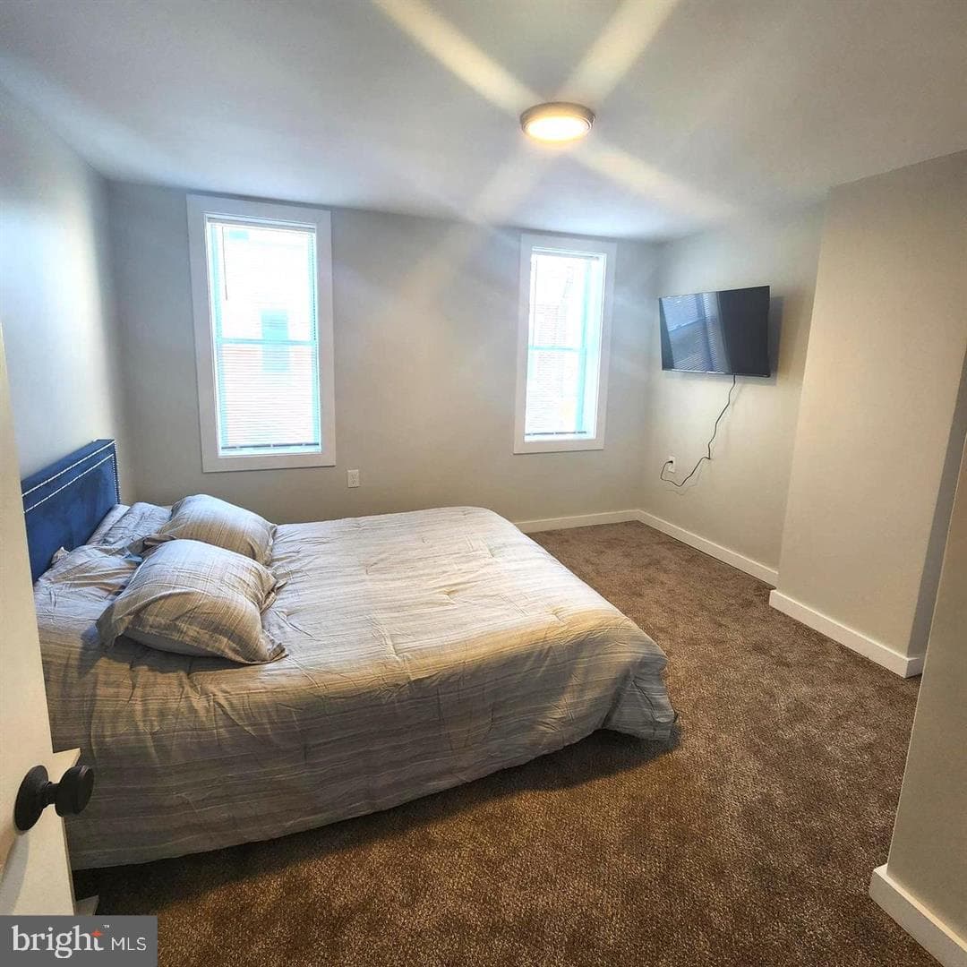 1247 S Newkirk St photo 13