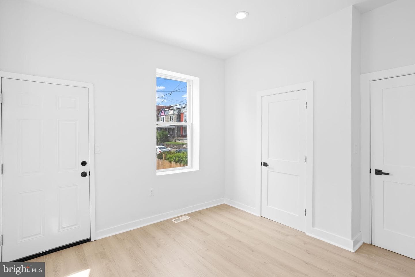 6120 Baynton Street photo 25
