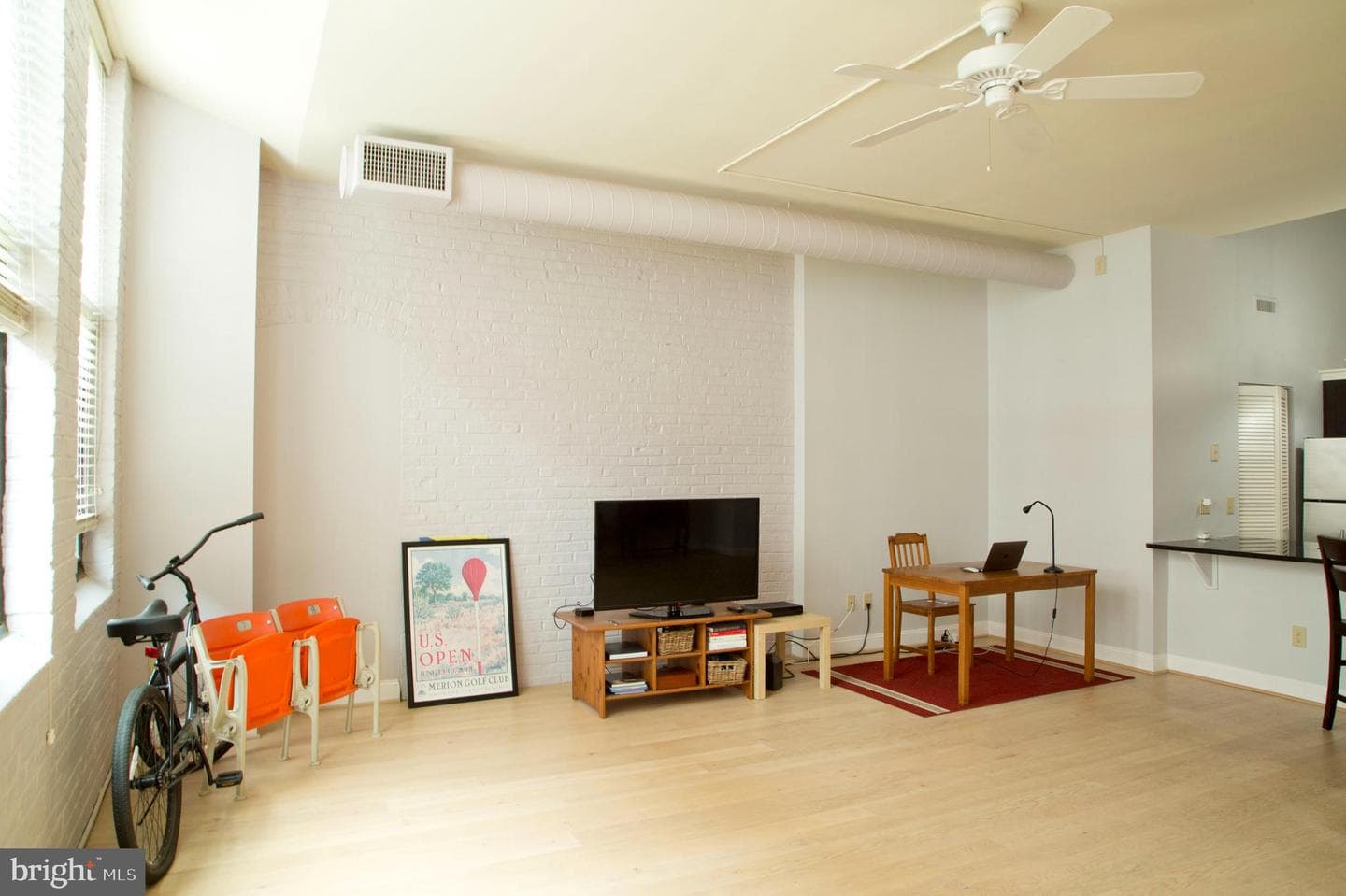 2429 Locust Street #411 photo 4