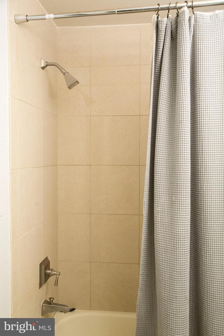 2429 Locust Street #411 photo 9
