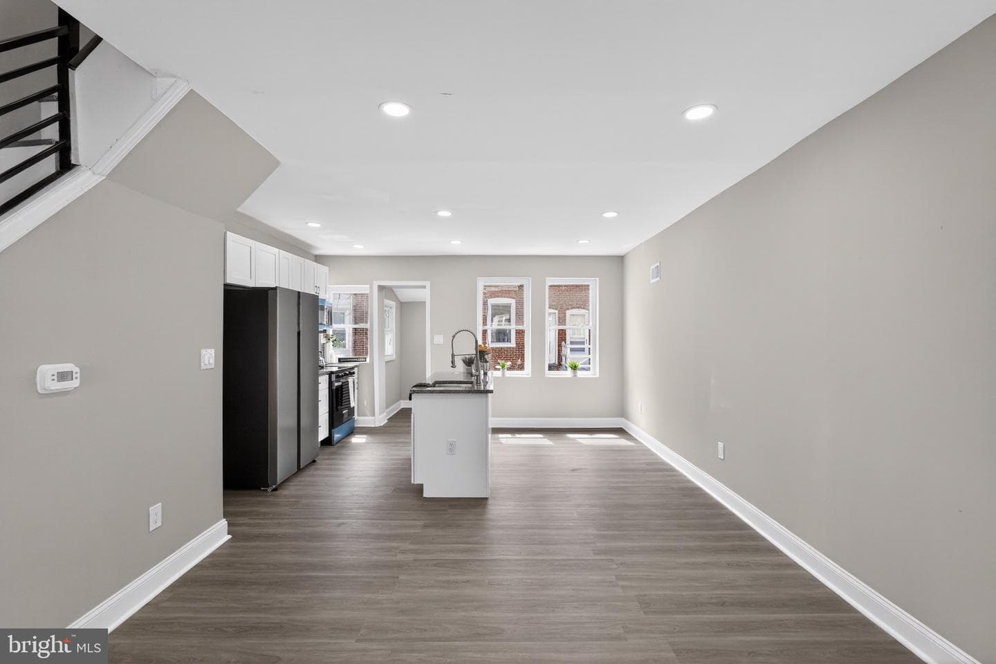930 E Price Street photo 13