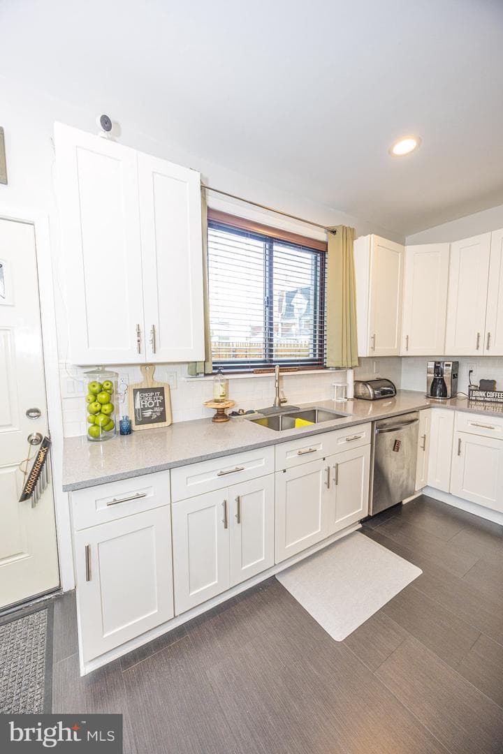 6113 Ross Street photo 16