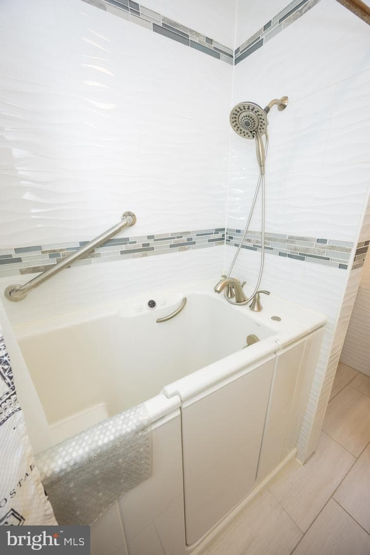 6113 Ross Street photo 27