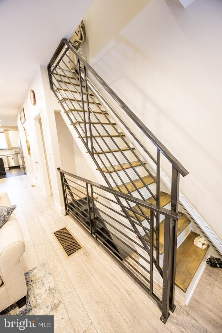 6113 Ross Street photo 6