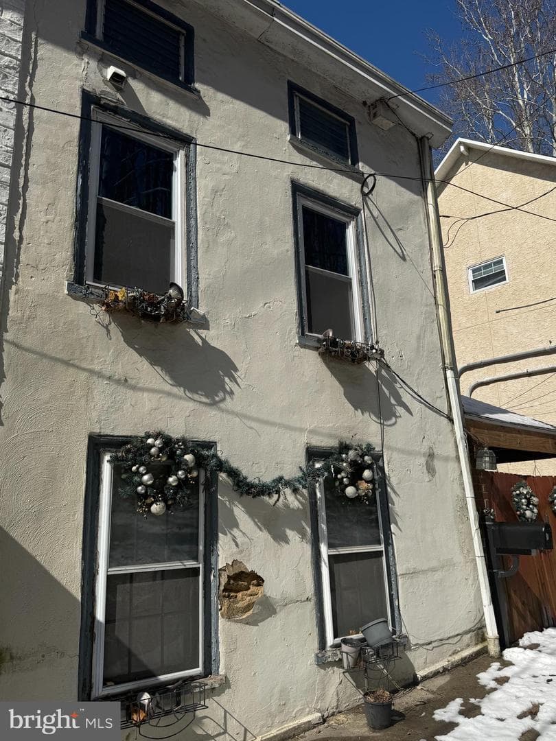 12 Shawmont Avenue, Philadelphia