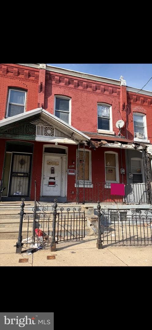 3837 Brown Street, Philadelphia