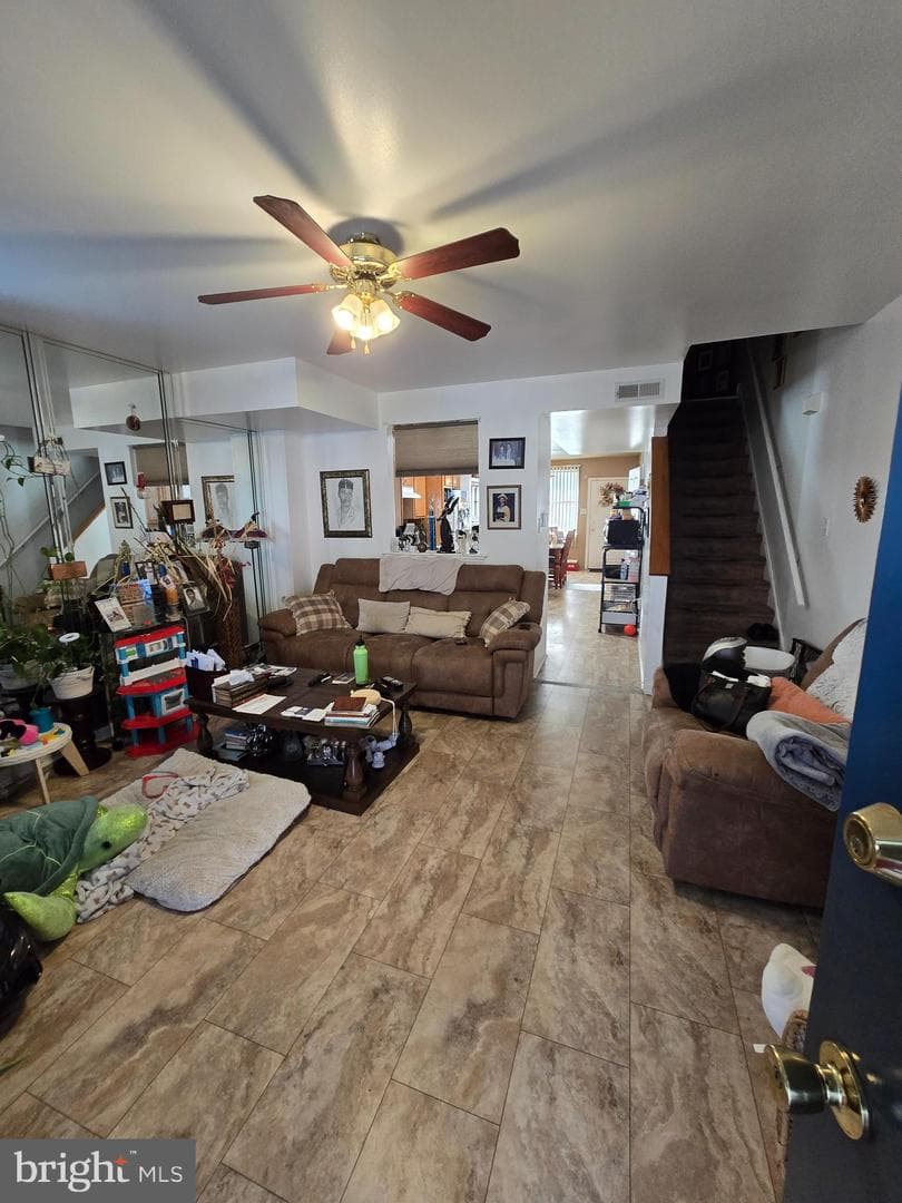 1820 Wilmot Street photo 12