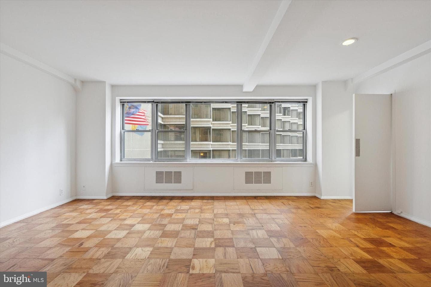 220 W Rittenhouse Square #6f photo 8
