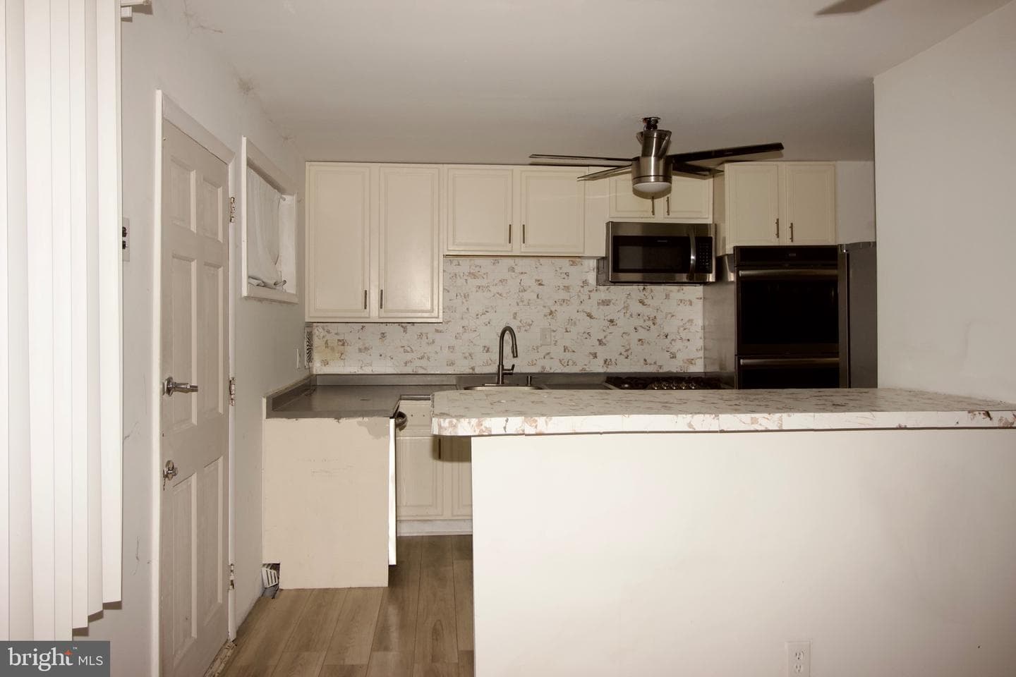 1500 Creswood Road photo 6