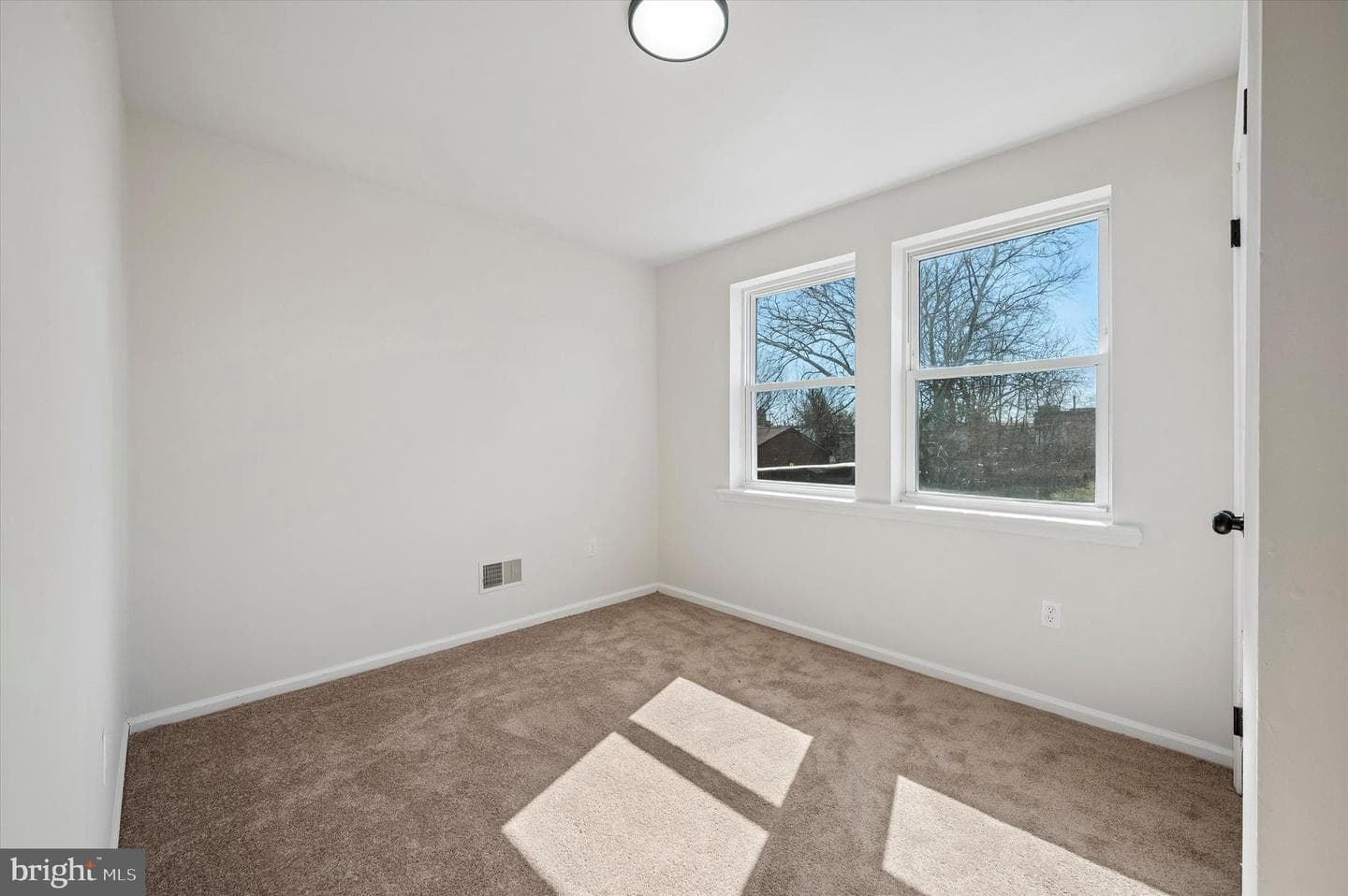 5314 Wyalusing Avenue photo 11