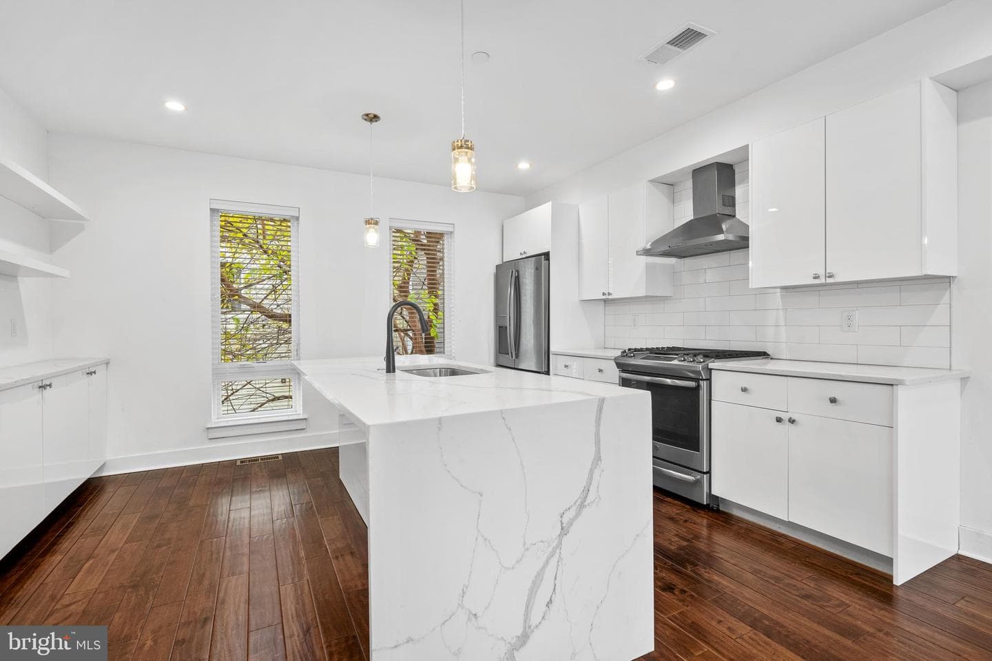 1807 Blair Street photo 11
