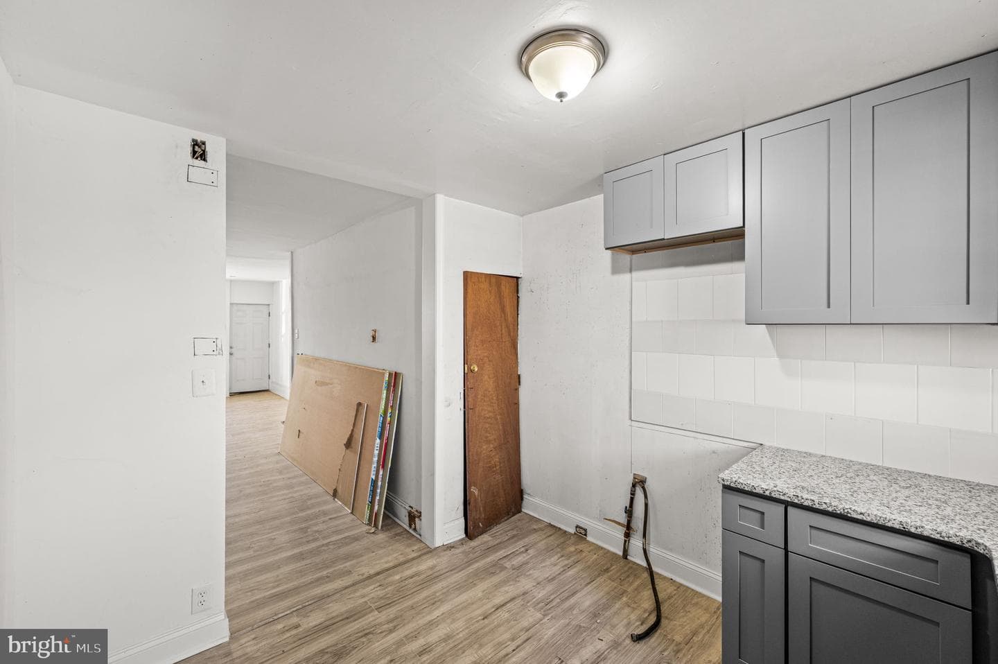 1433 S 47th Street photo 9