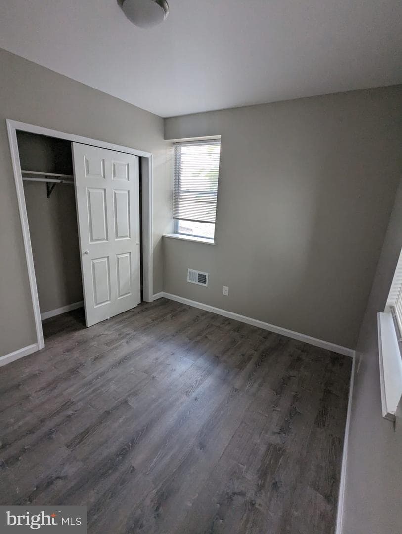 1405 W Pacific Street photo 51