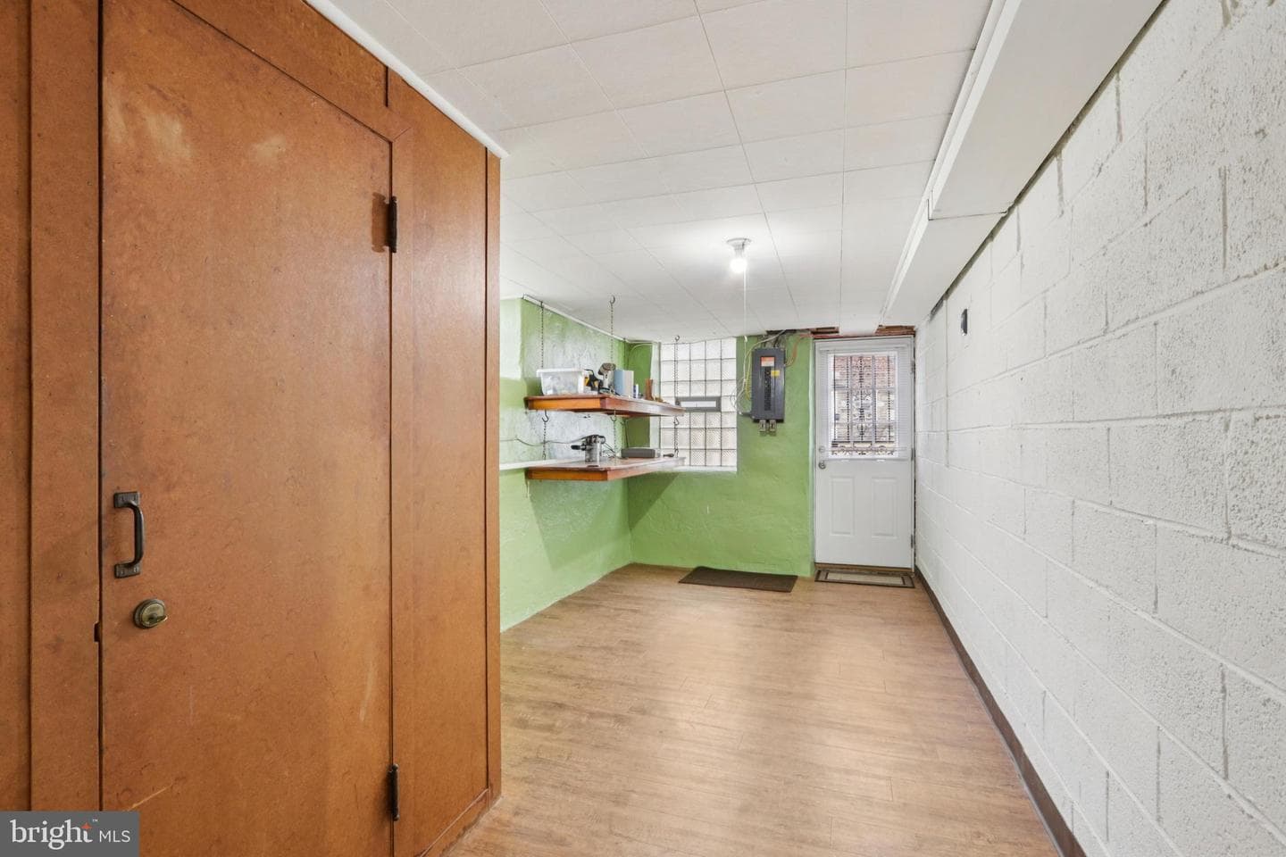 8855 Winchester Avenue photo 34
