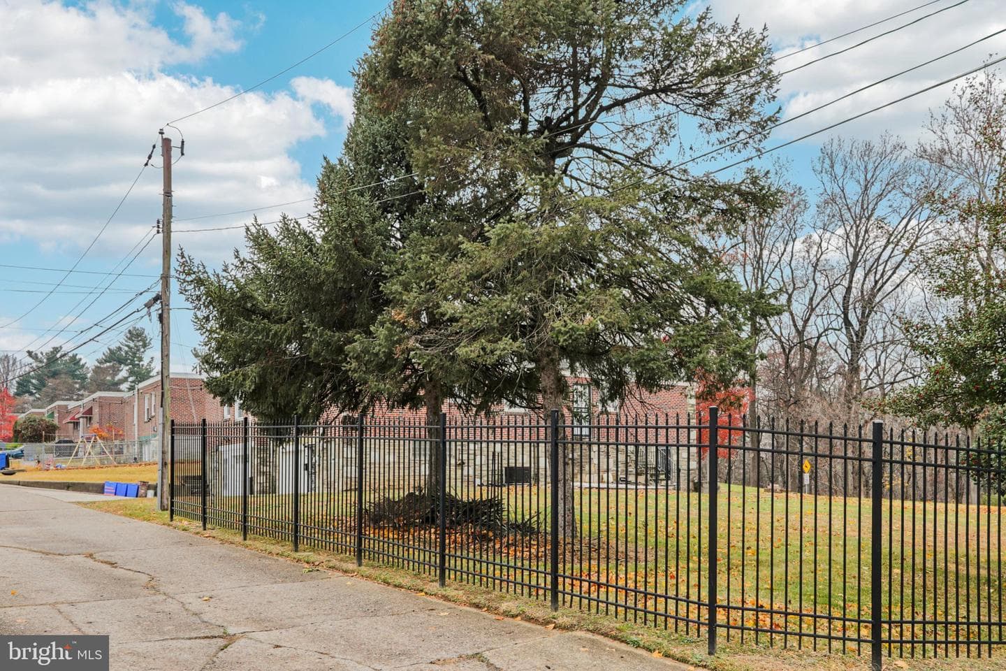8855 Winchester Avenue photo 45