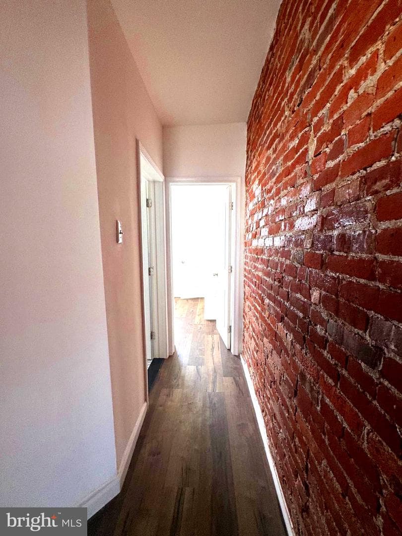 1609 S Etting Street photo 12