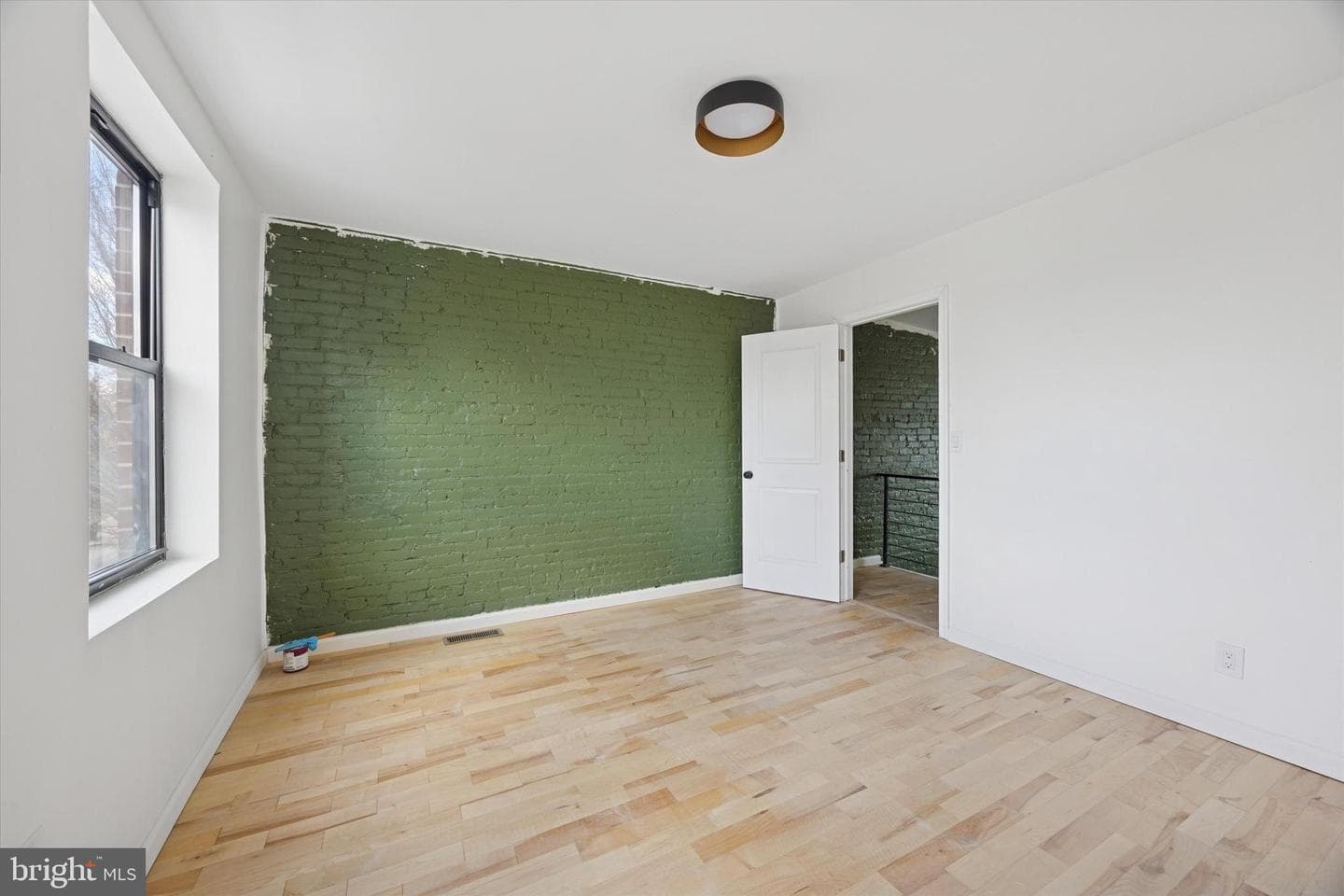 1253 S 32nd Street photo 24