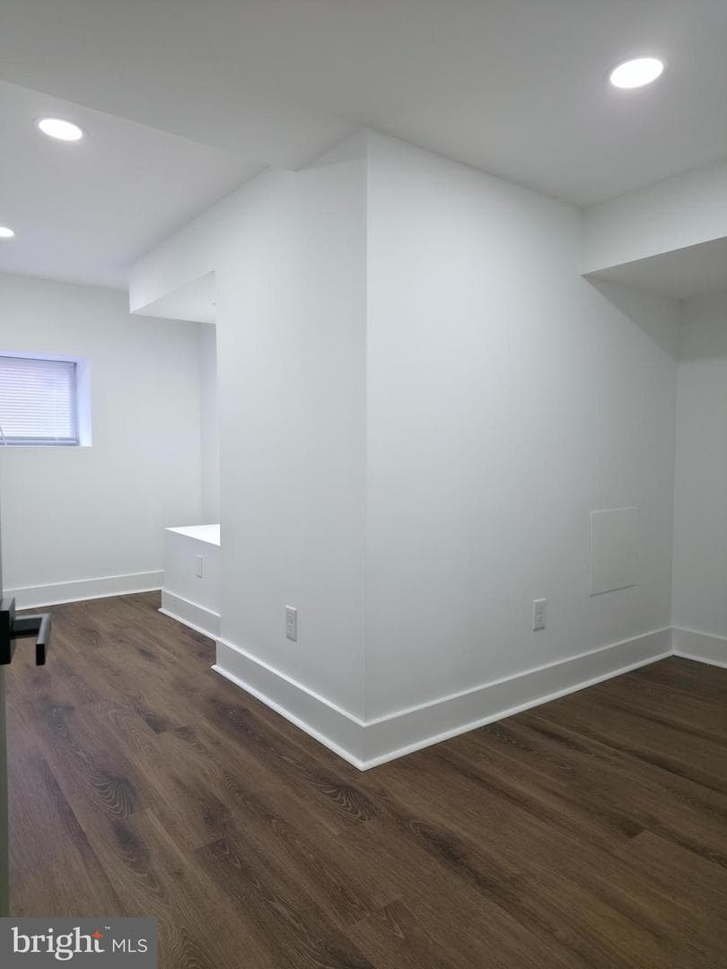 4066 Parkside Avenue photo 19
