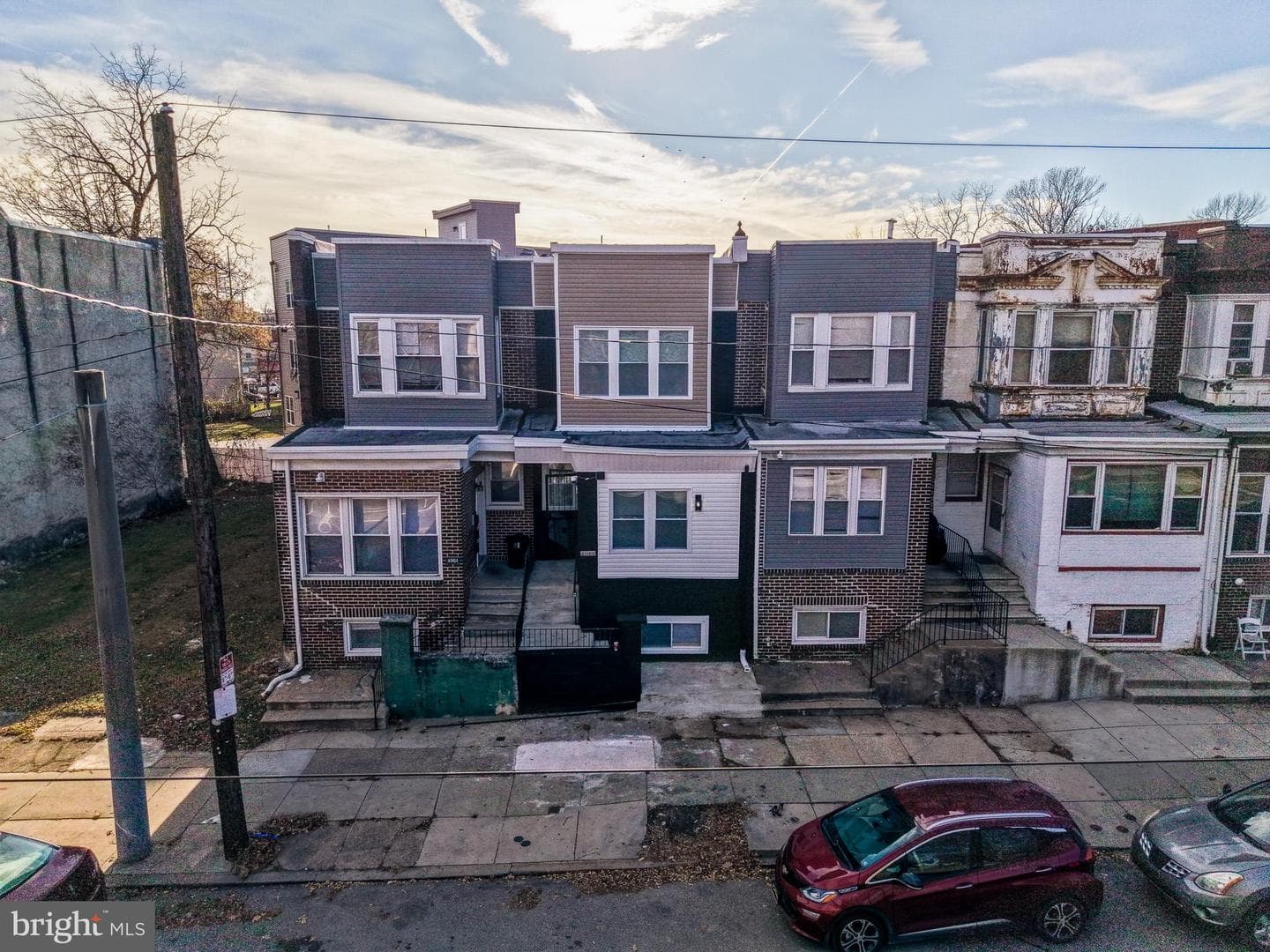 4066 Parkside Avenue photo 2