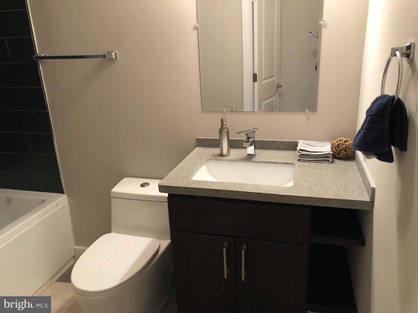 1636 Ridge Avenue #2 photo 4