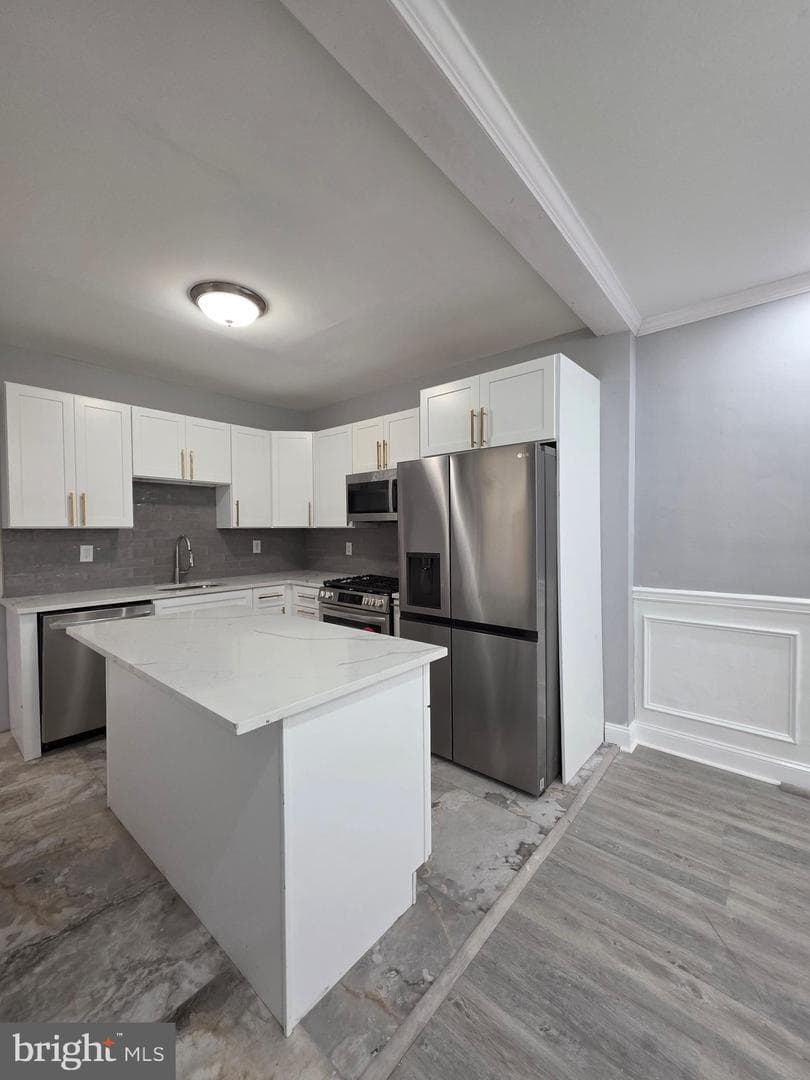 6026 Irving Street photo 10