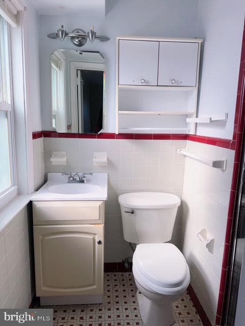 7404 Brous Avenue photo 17