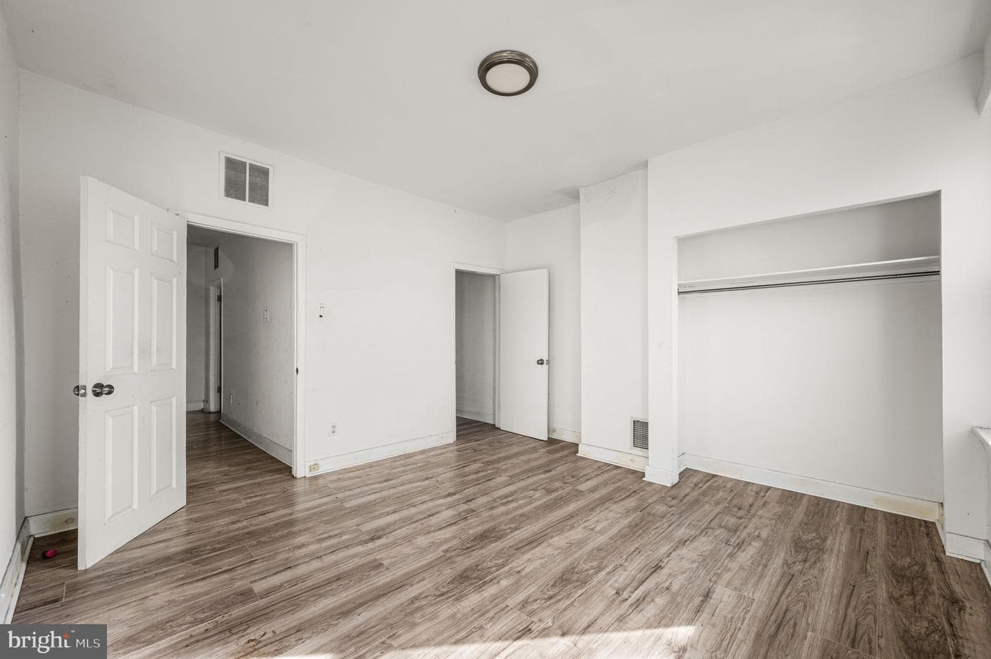 1437 S 47th Street photo 17