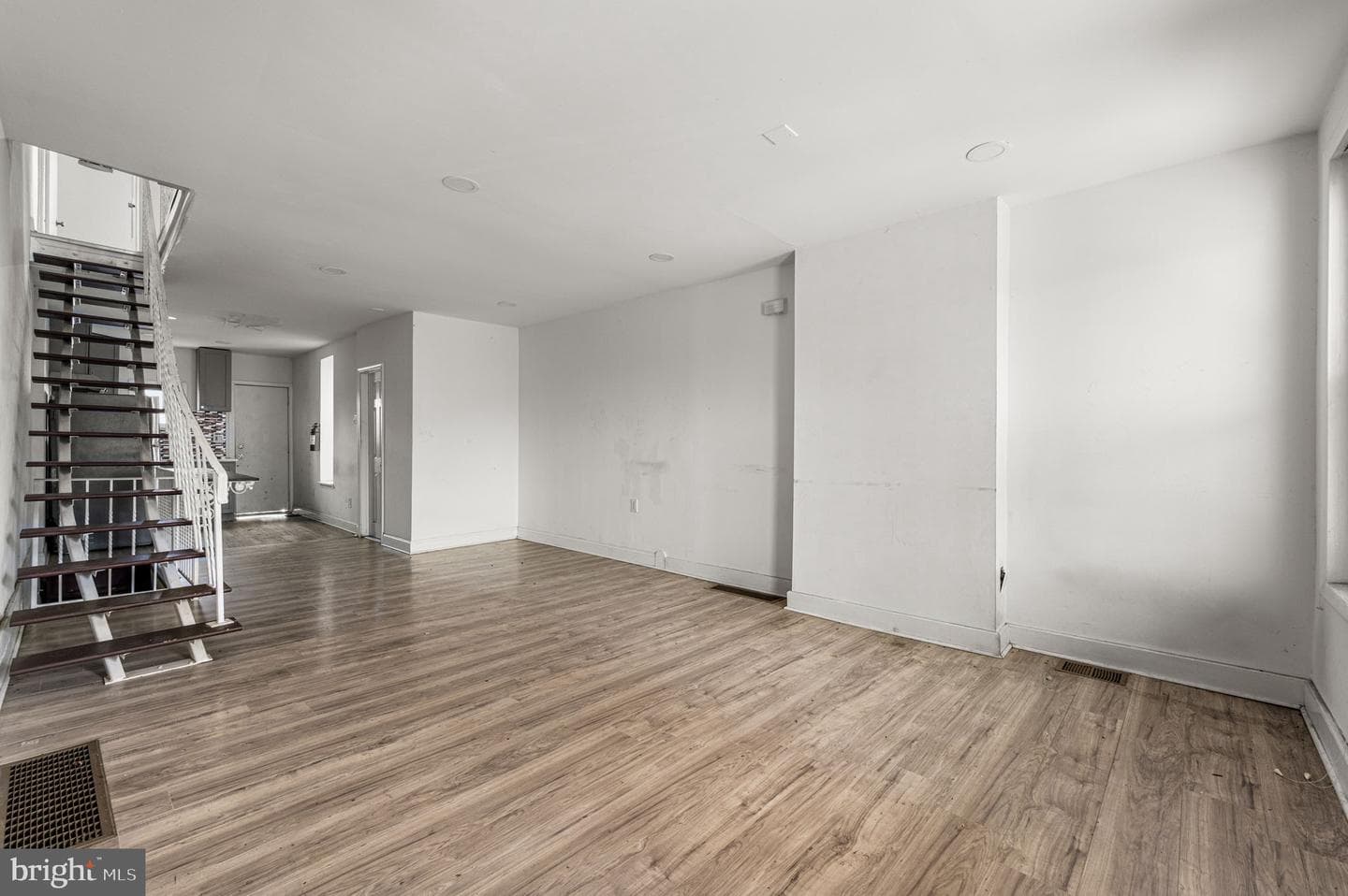 1437 S 47th Street, Philadelphia
