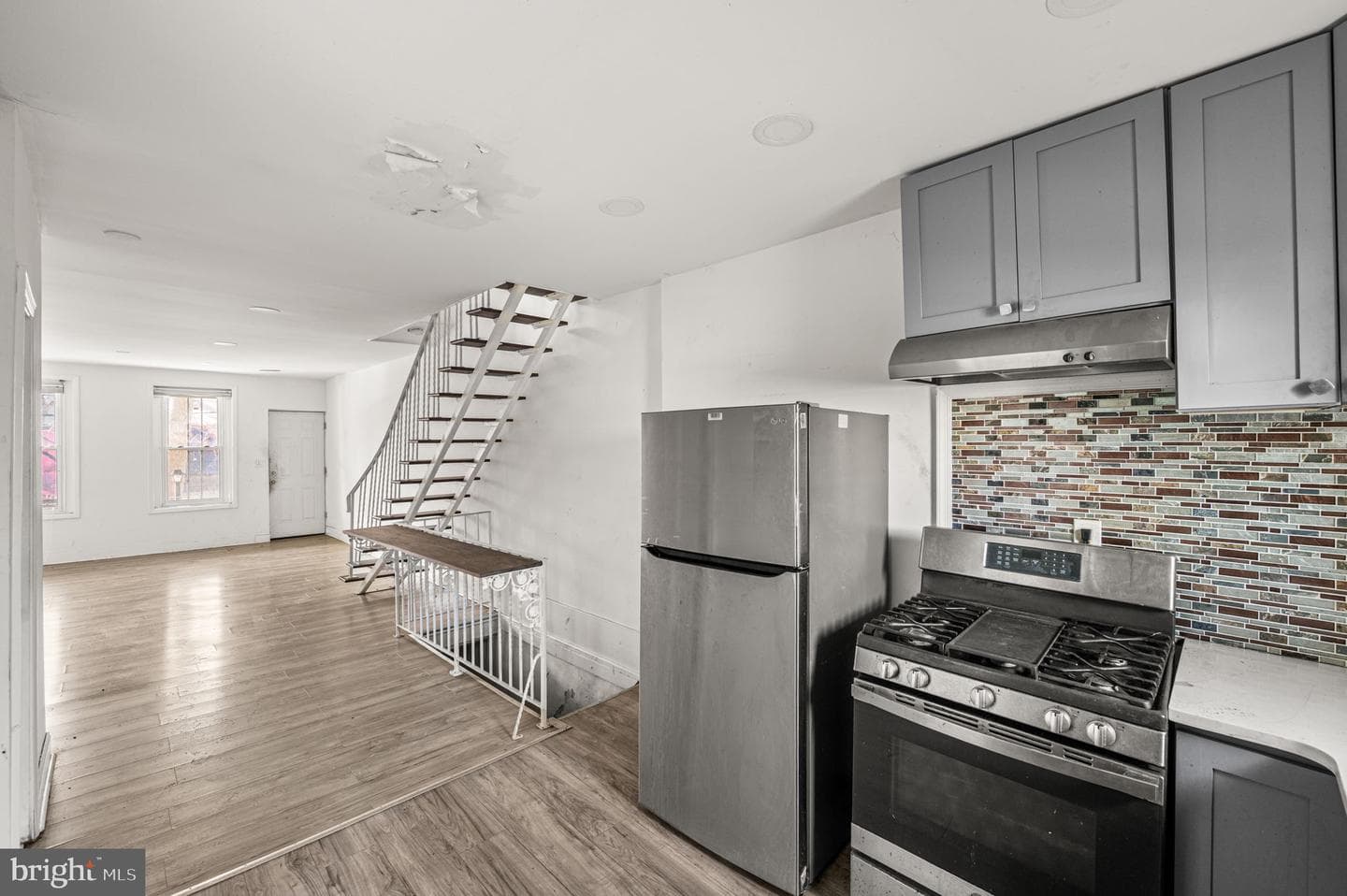 1437 S 47th Street photo 6