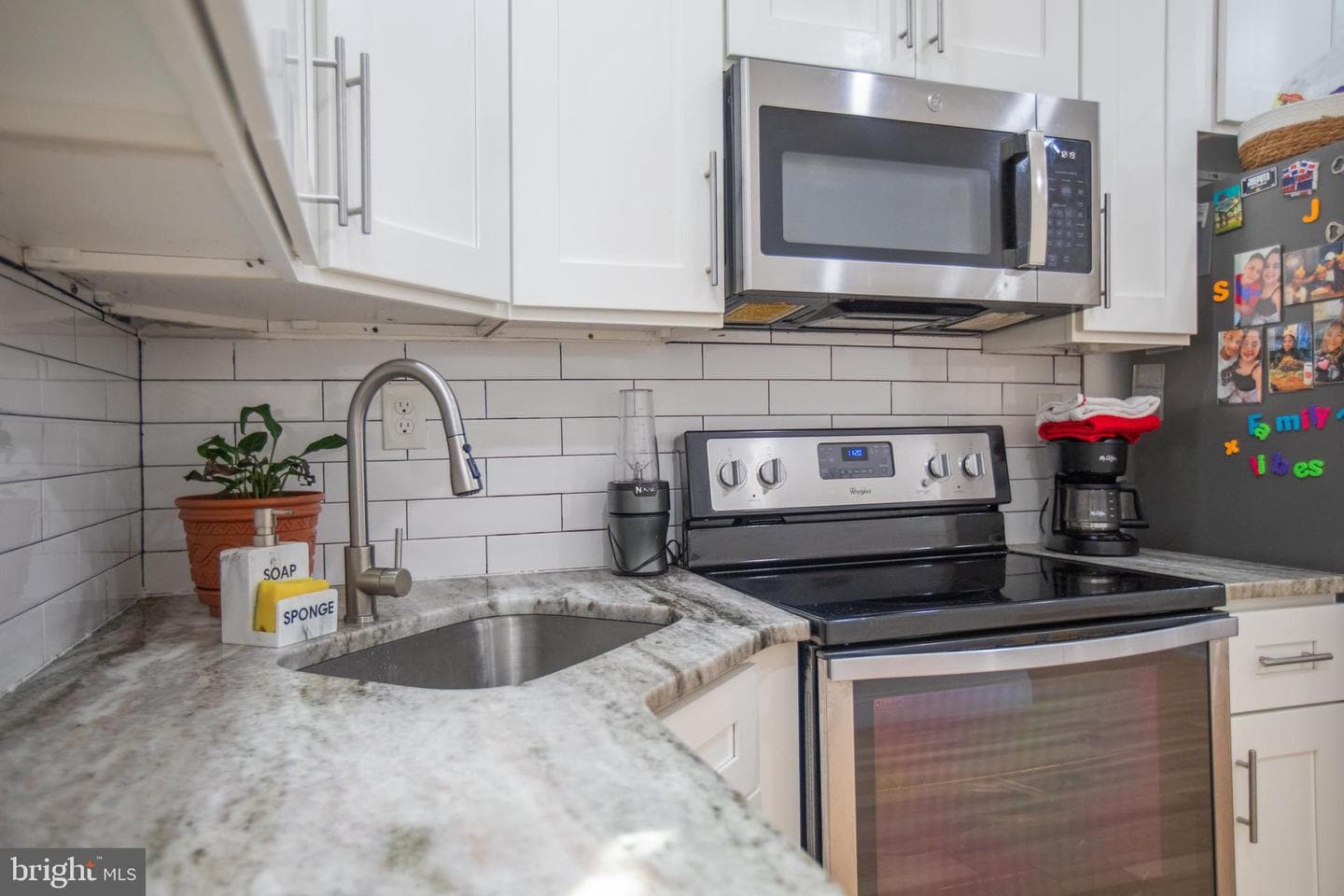 1424 S Vogdes Street photo 15