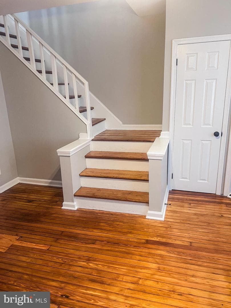 224 W Duncannon Avenue photo 5