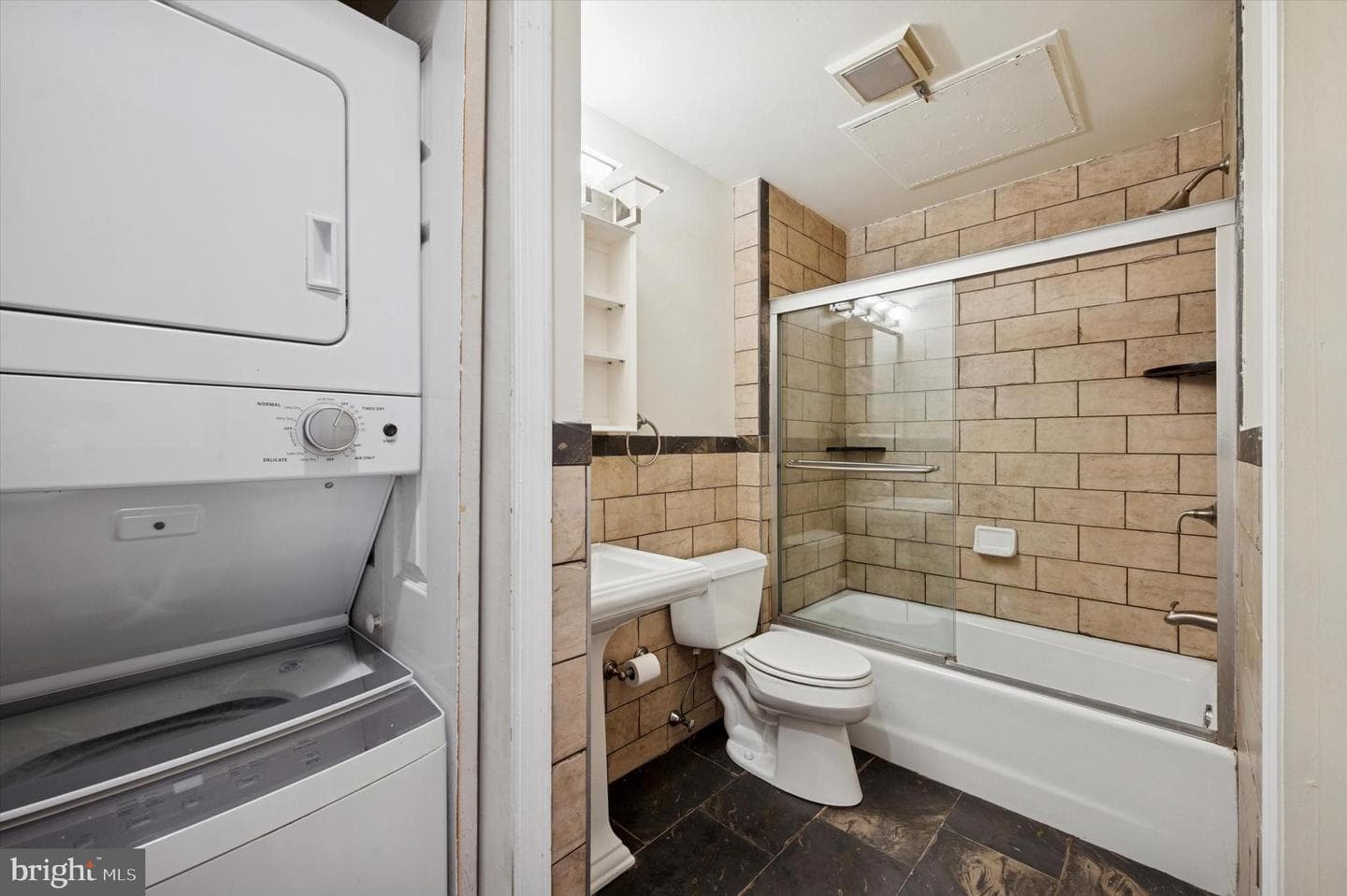 1601 Spring Garden St # 205 photo 13