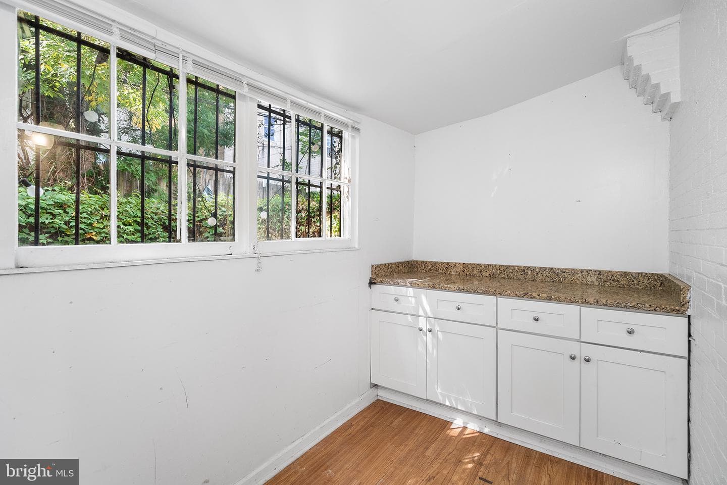 1624 Edgley St photo 12