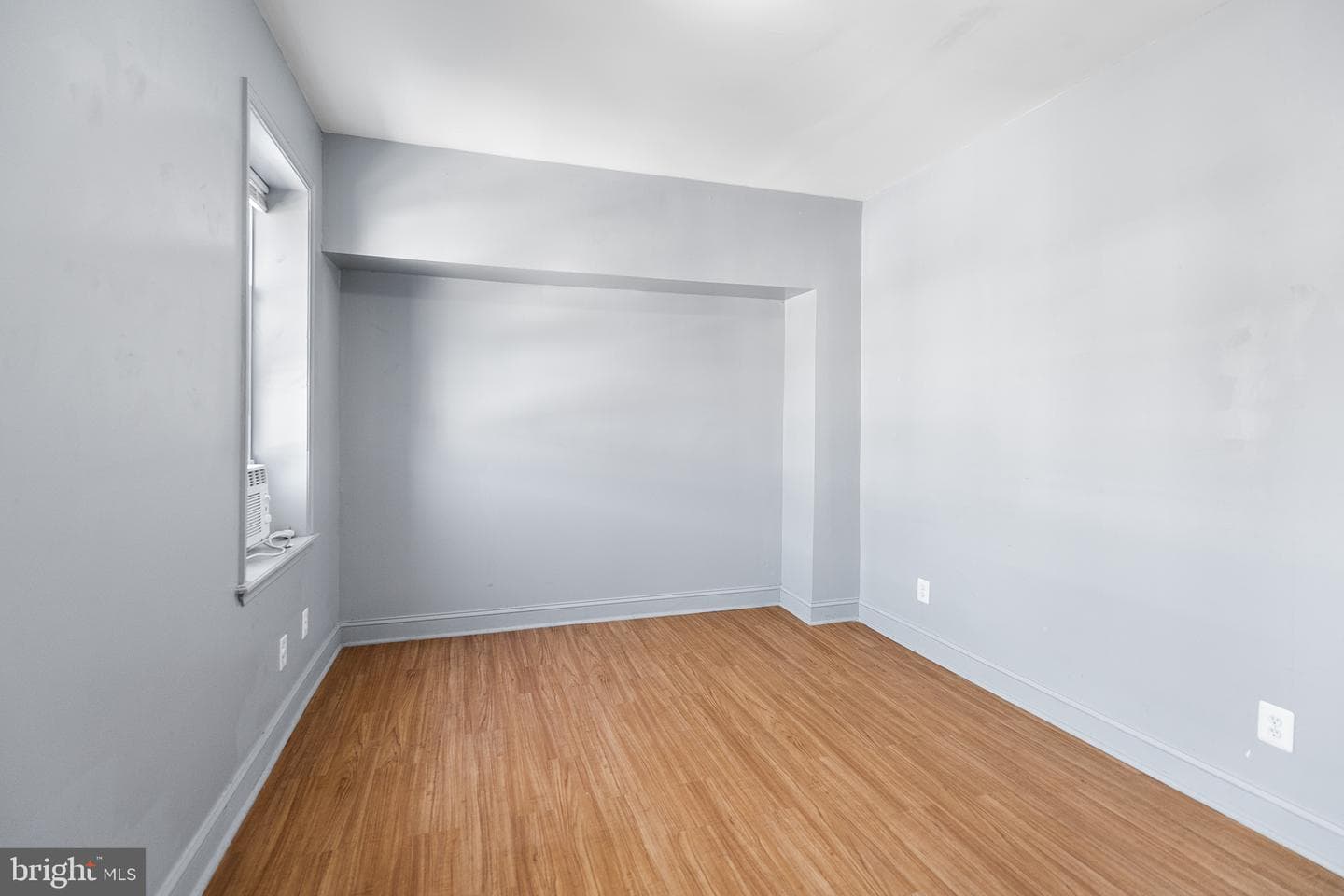1624 Edgley St photo 14