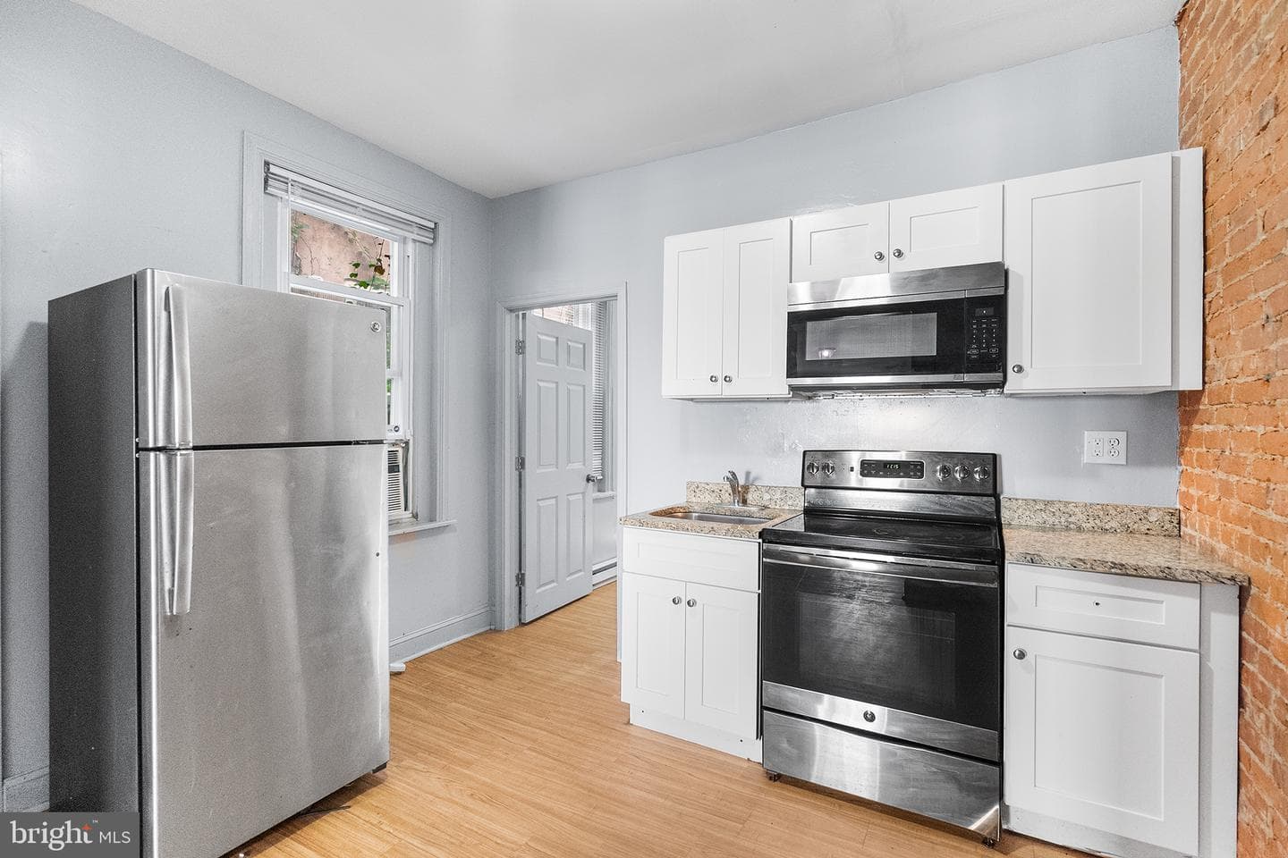 1624 Edgley St photo 7